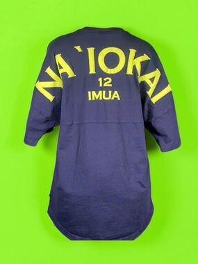 Spirit Seahawks Hawaiian Tee Size M 💙💚